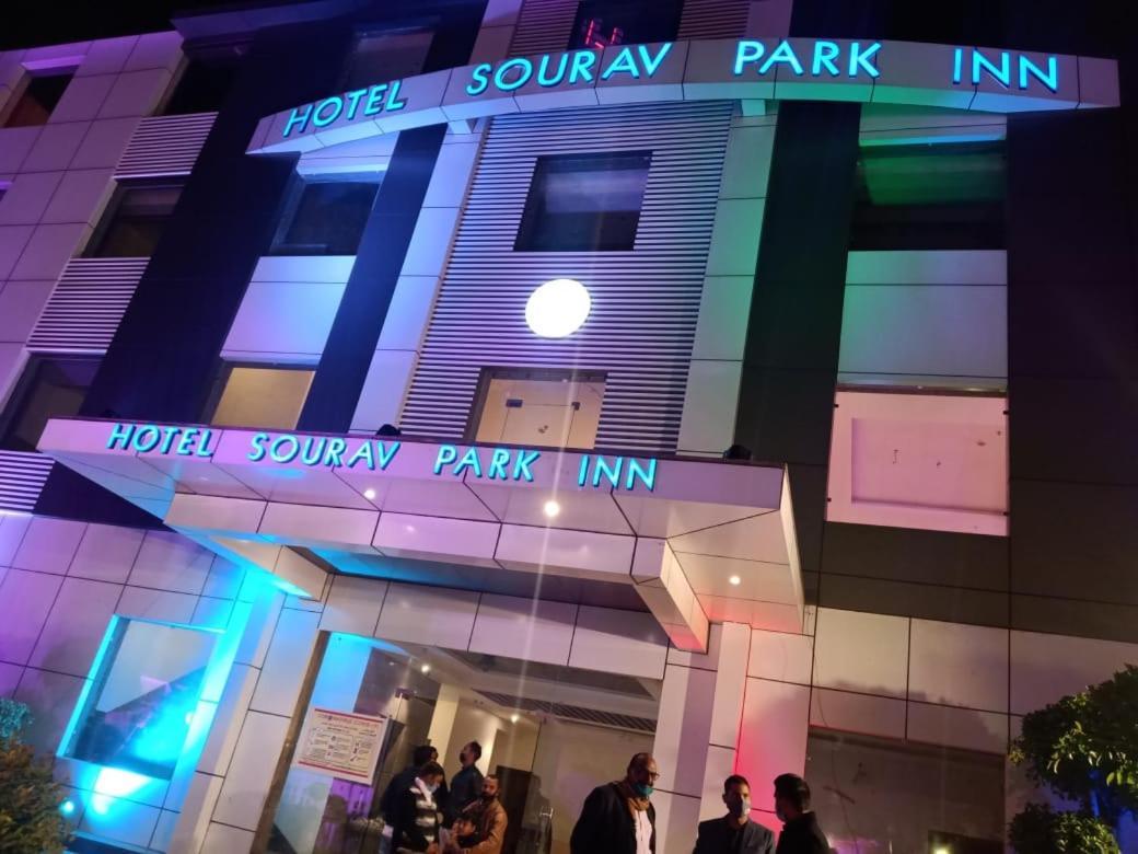 Hotel Sourav Park Inn Agra Agra  Exterior photo