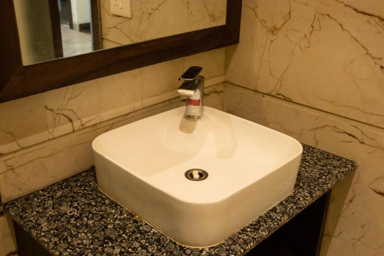 Hotel Sourav Park Inn Agra Agra  Exterior photo